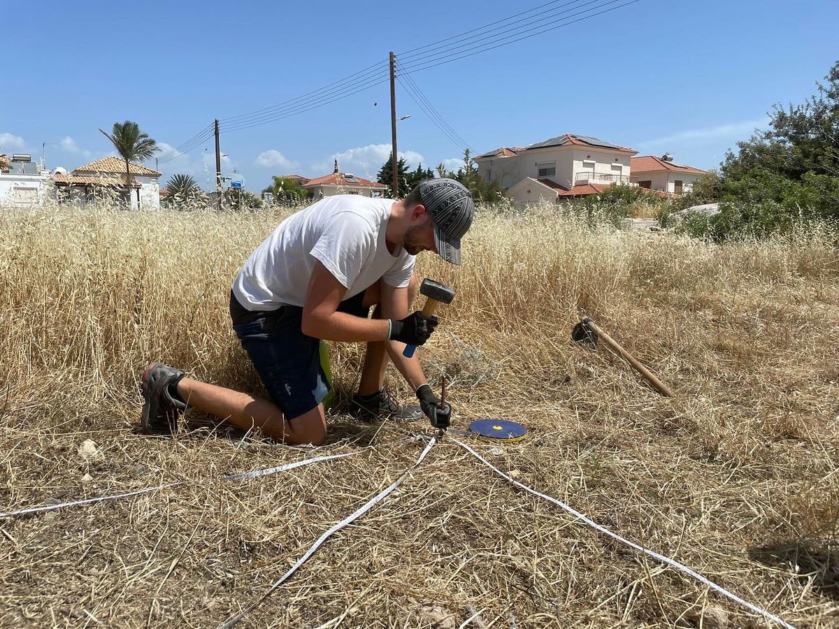 InstitutAntike1's tweet photo. Season 3, here we go! 🇨🇾First week activities: preparing, starting to excavate and of course some treats🏺⛏️😋
To a great season and next few weeks🥳
#erimi #pitharka #cyprus #archaeology https://t.co/a6iH77FyoN