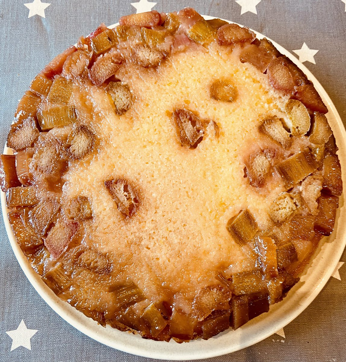 #glutenfree rhubarb & orange upside down cake #gf 😋