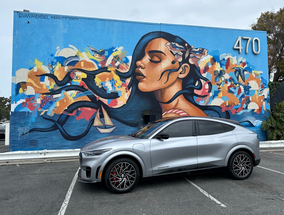 I love finding murals to pose my vehicles with. This one in Ventura, CA. @Ford Mustang Mach-E GTPE.