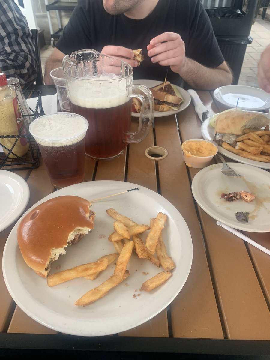 matt_semione's tweet image. @NickAdamsinUSA 6 alphas all eating beef for lunch downing a couple pitchers of Yuengling. They hate this!