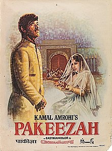 A lot of people are here saying how hard it is to get a historian or some who could depict historical things in a right way. Well it's indeed very difficult in this thread I'll mention the tiny accurate things that I have found astonishing in Pakeezah.