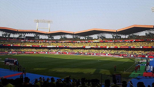 The 2024 ISL final becomes the second most attended final in the tournament's history (62,007). The highest attended ISL final was of the 2016 edition where Kochi recorded a figure of 82,000. 
#IndianFootball #KBFC #MohunBagan