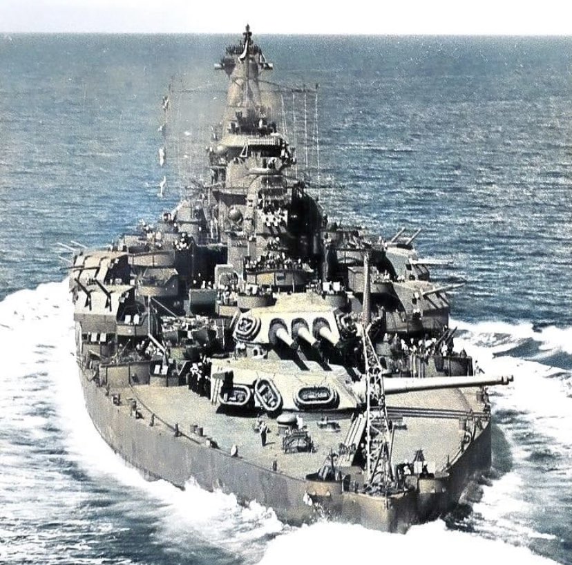 USS 🇺🇸 TENNESSEE (BB-43) 

📷 | USN photo