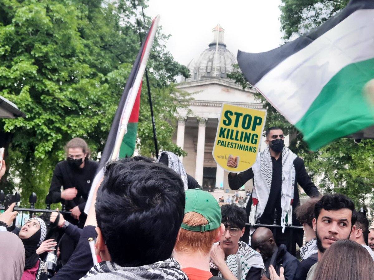 Great demo in Camden today. Marched down to Barclays then after a lively protest there, marched to the student Gaza encampment at UCL. Students came to rally with us on the other side of the gates. Solidarity in action ✊🏼🇵🇸