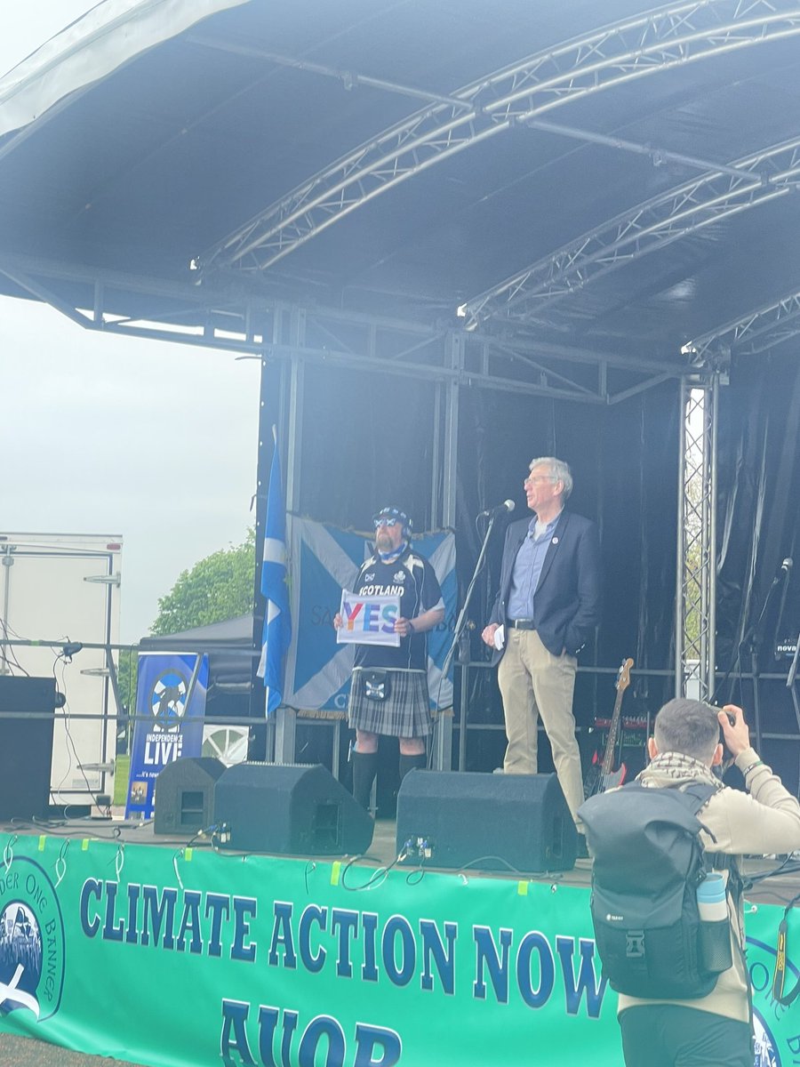 Many thanks to all involved, and the invite to speak @AUOBNOW Good to catch up with old friends and new. We march on. To independence. 🏴󠁧󠁢󠁳󠁣󠁴󠁿