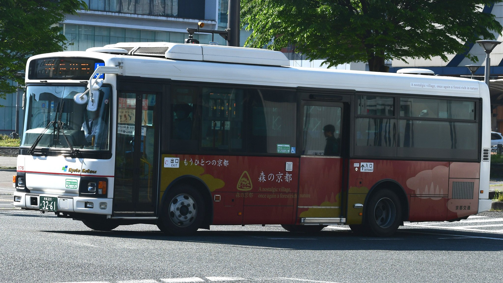 走る鉄バス on X: 