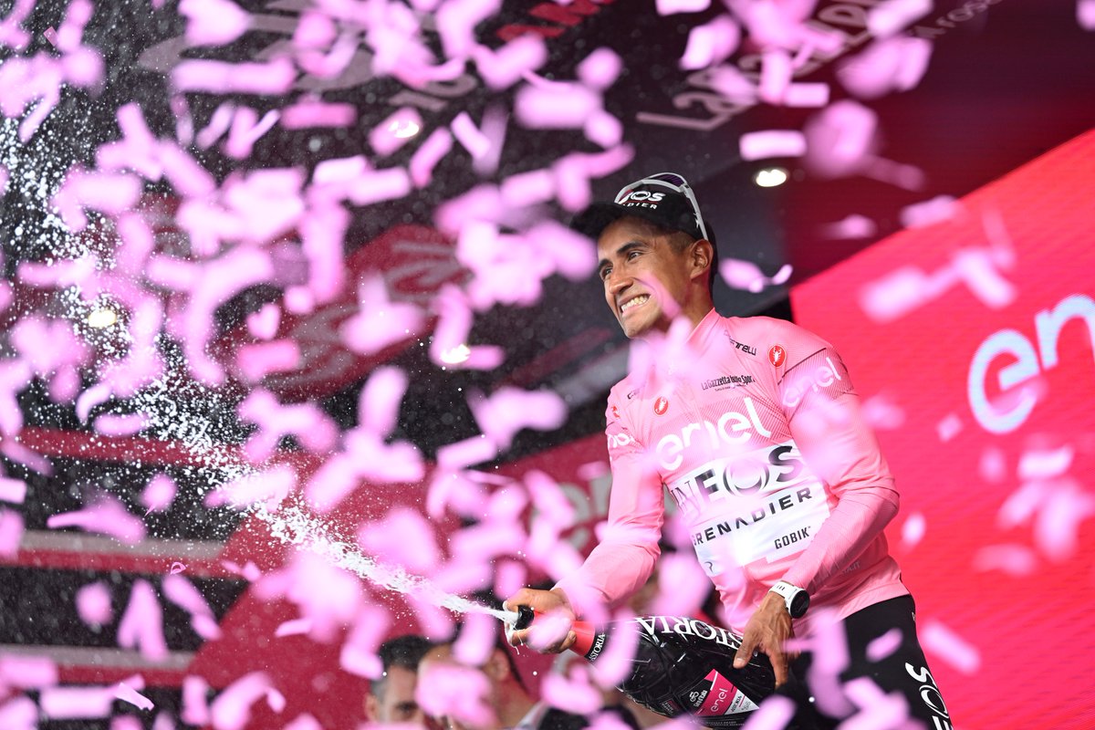 Pink perfection 💗 Suits you, @NarvaezJho 😍😍😍 #Giro