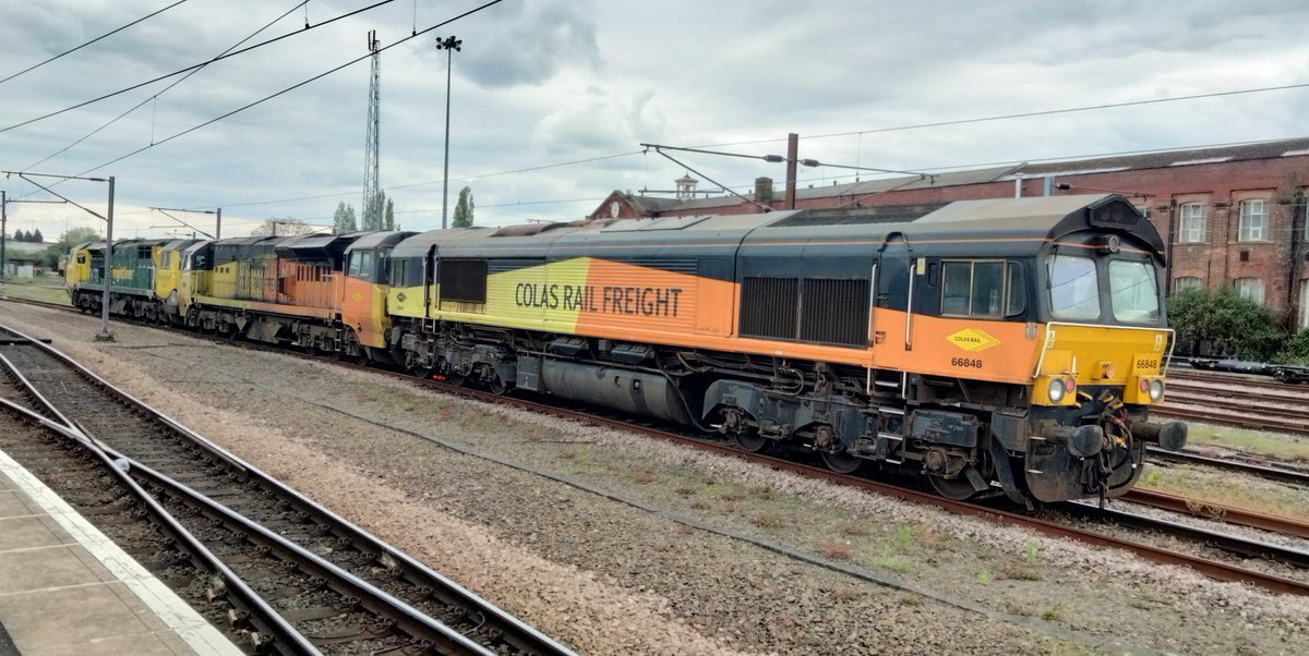 Nice triple at Doncaster this afternoon, 66848 - 70816 - 70009 #class66 #class70 #trains #ukrailfreight #Colas #Freightliner #Doncaster