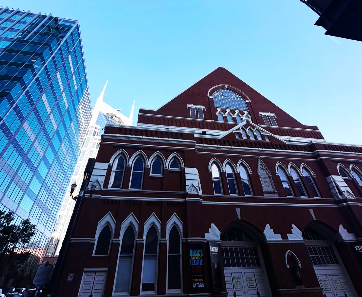 You can’t see Music City without experiencing the rich music and history at the Ryman. While you're in town, see the Soul of Nashville for yourself on a daytime tour. 💒: opryent.co/3JK2FKw