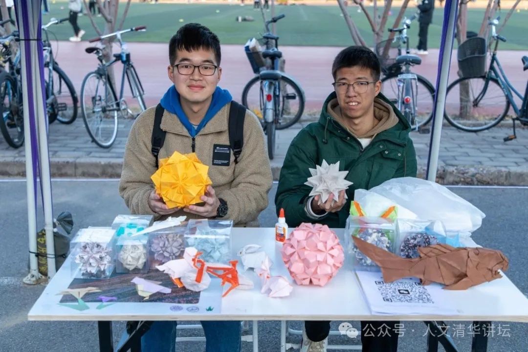 Do you know how to fold an #Origami? More than just creating paper cranes, #NextGen of the #PaperArt Society showcased the delicate intricacies of origami, mastering crease pattern skills to portray realism and divergence through artworks such as the Dragon God and the Bahamut.