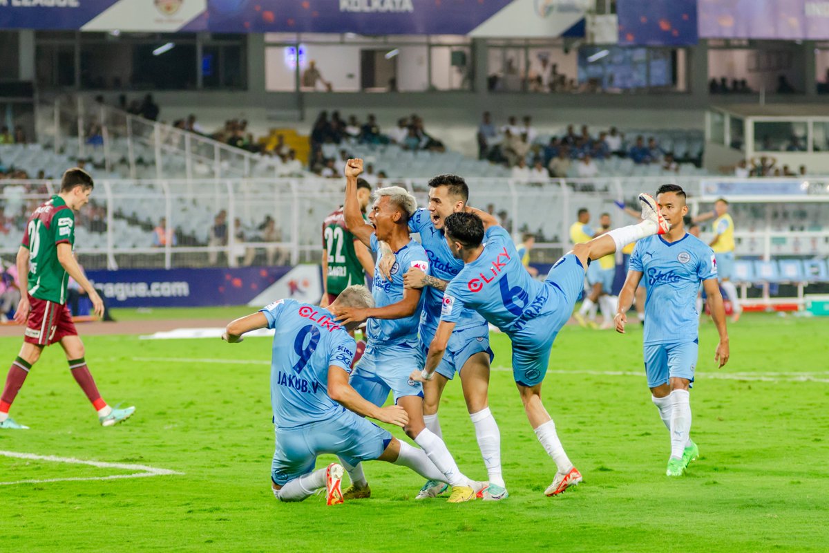 2 - With his goal today, Bipin Singh has become only the second player to score in multiple @IndSuperLeague finals after Sunil Chhetri (2017-18 and 2022-23); Bipin also scored the winning goal for @MumbaiCityFC in the 2020-21 #ISLFinal. Hero. #MBSGMCFC #ISL10