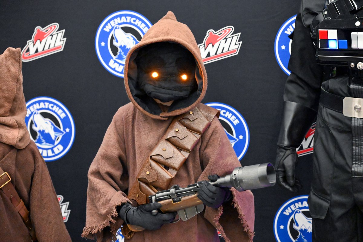 Our Star Wars Night changes depending on our home schedule...but Star Wars Day is always easy to plan for 😄 May the Fourth be with you! 🌕 #RestoreTheRoarWHLstyle