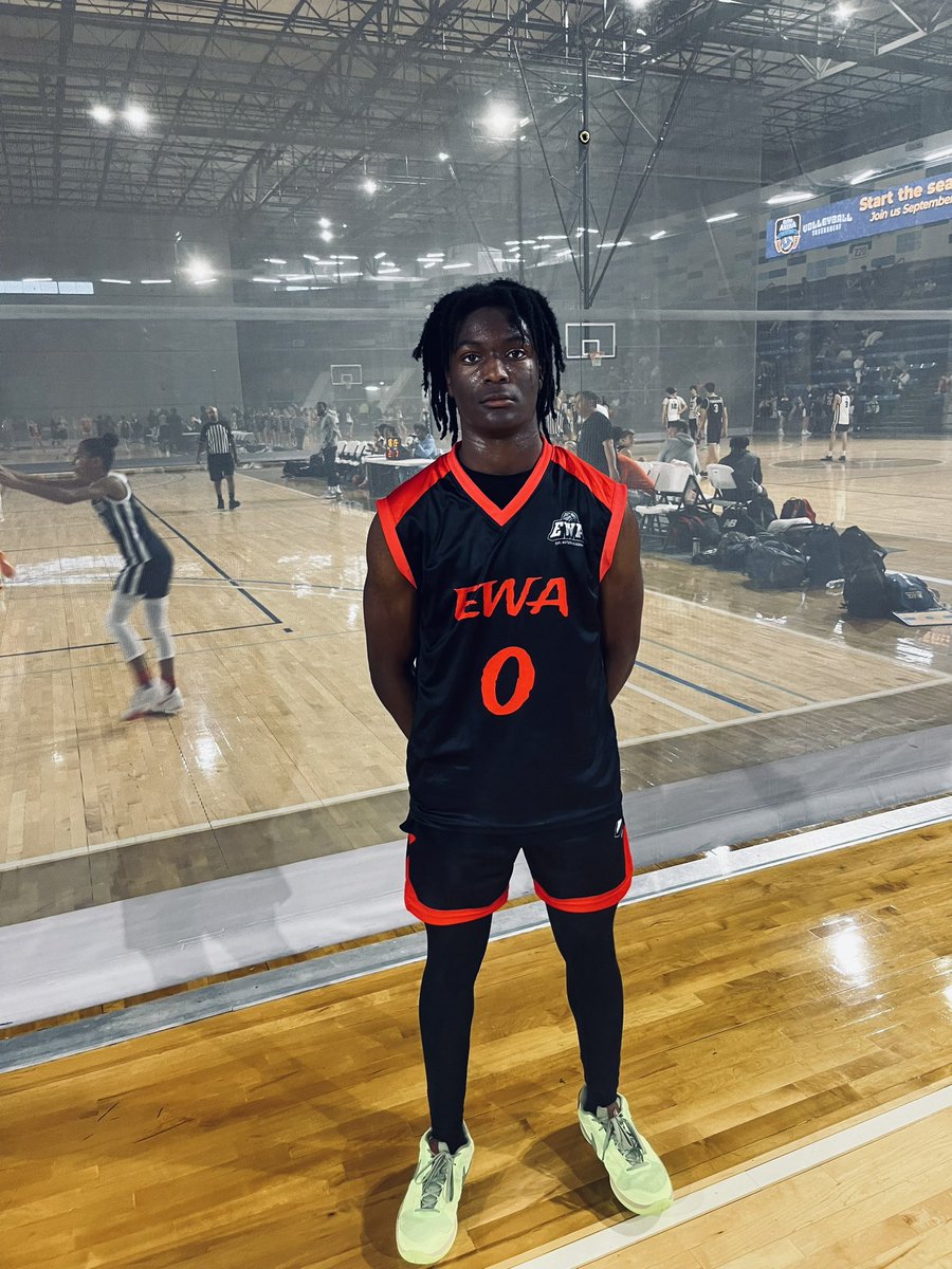 𝐊𝐂 𝐂𝐥𝐚𝐬𝐬𝐢𝐜 𝐃𝐚𝐲 𝟐 𝐒𝐭𝐚𝐧𝐝𝐨𝐮𝐭𝐬

‘27 Jaycen Walker 
EWA Watson 15U