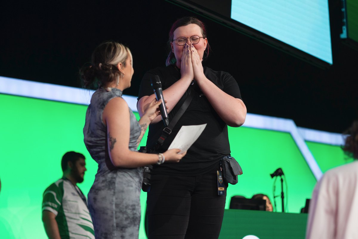 There's no other way to describe today than this pic... When I got surprised and pulled on stage to talk about @AuroraSeriesGC and what the Aurora x CECC showmatch meant, I could barely hold back tears and was shaking with excitement. Thank you @EsportsUGaming 📸@tempusrob
