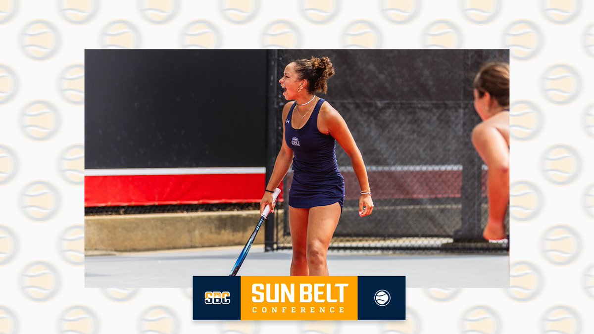 𝗠𝗢𝗡𝗔𝗥𝗖𝗛 𝗠𝗢𝗩𝗘𝗠𝗘𝗡𝗧. @ODUWomensTennis advances to the NCAA Tournament Second Round after the 4-3 win over No. 19 South Carolina. They are 1️⃣ of 2️⃣ non-autonomy programs to advance the last four consecutive years. #SunBeltWTEN ☀️🎾 📰 » sunbelt.me/4a12K7r