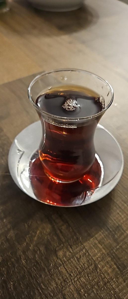 Dünyanın en güzel çayı
Ülkü Ocaklarında içilir!
cCc🐺🇹🇷
