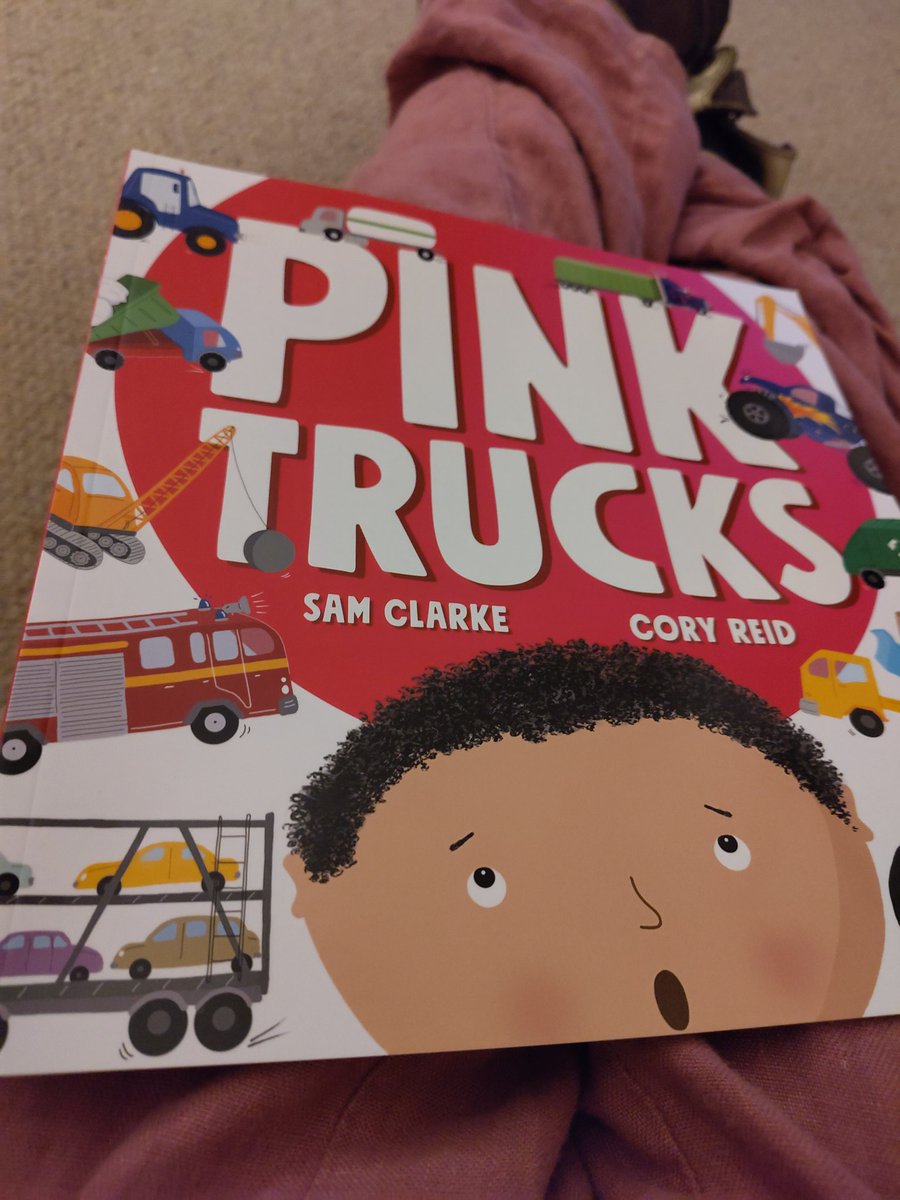 From green to pink! Lovely to be part of Sam Clarke & @CoryReidDesign @5Quills_kids book launch of #pinktrucks @StorysmithBooks. Such a fun book with an important message!