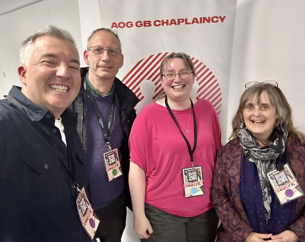 Great few days at the @aog__gb national conference. Was good catch up with a few other @polchaplainsuk who were in the chaplaincy breakout session. Dave from @wiltshirepolice Catie-Anne from @DerbysPolice & Shirley from @leicspolice Keep up the great service to policing 🙌