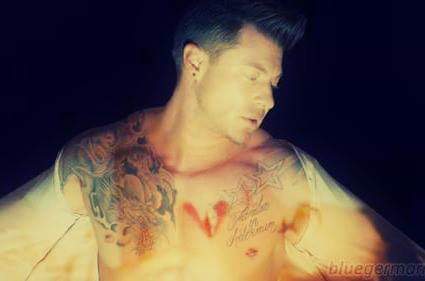 Break Mu Heart 💔🎧🎶

I know we’re not together
I know we grew apart
But I can’t ignore this feeling
It’s like a tattoo on my heart

#mrduncanjames #duncanjames #duncanjames #officialblue #breakmyheart