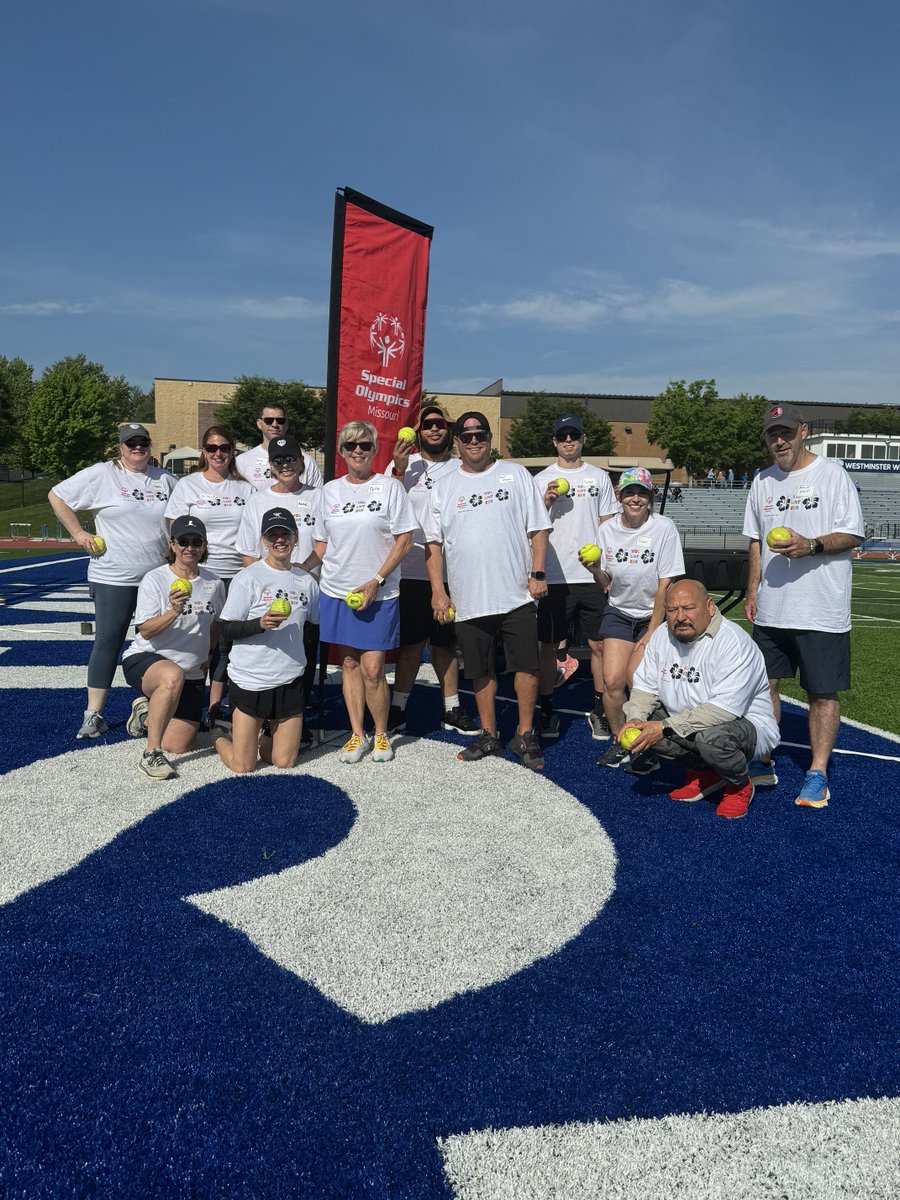 We’re kicking off our @wwt_inc May of Caring campaign for good with @SpecialOlympics! #WWTLife

Volunteers from WWT ABLE spent the day at the Special Olympics Missouri Spring Games 🎾