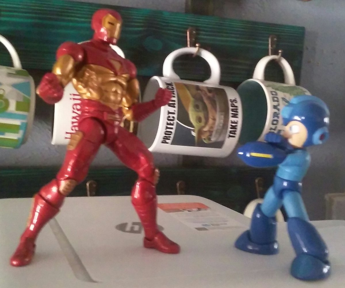 Remade art from Marvel vs Capcom using Jada Toys Mega Man and Marvel Legends Modular Armor Iron Man.

#JadaToys #Hasbro #MarvelVsCapcom #MegaMan #IronMan
