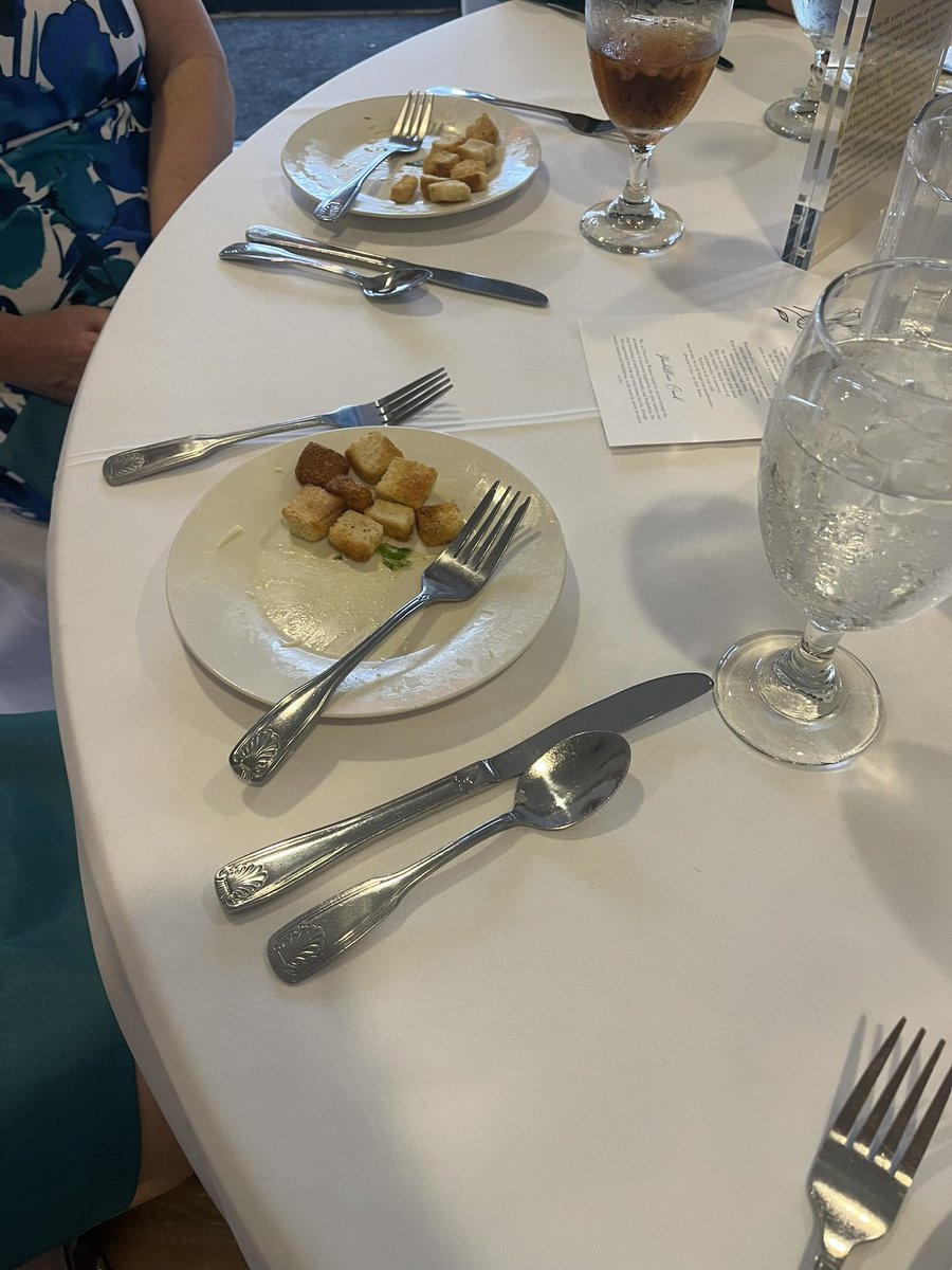 I went to a luncheon and I was the only lady at the table who ate her croutons 😕