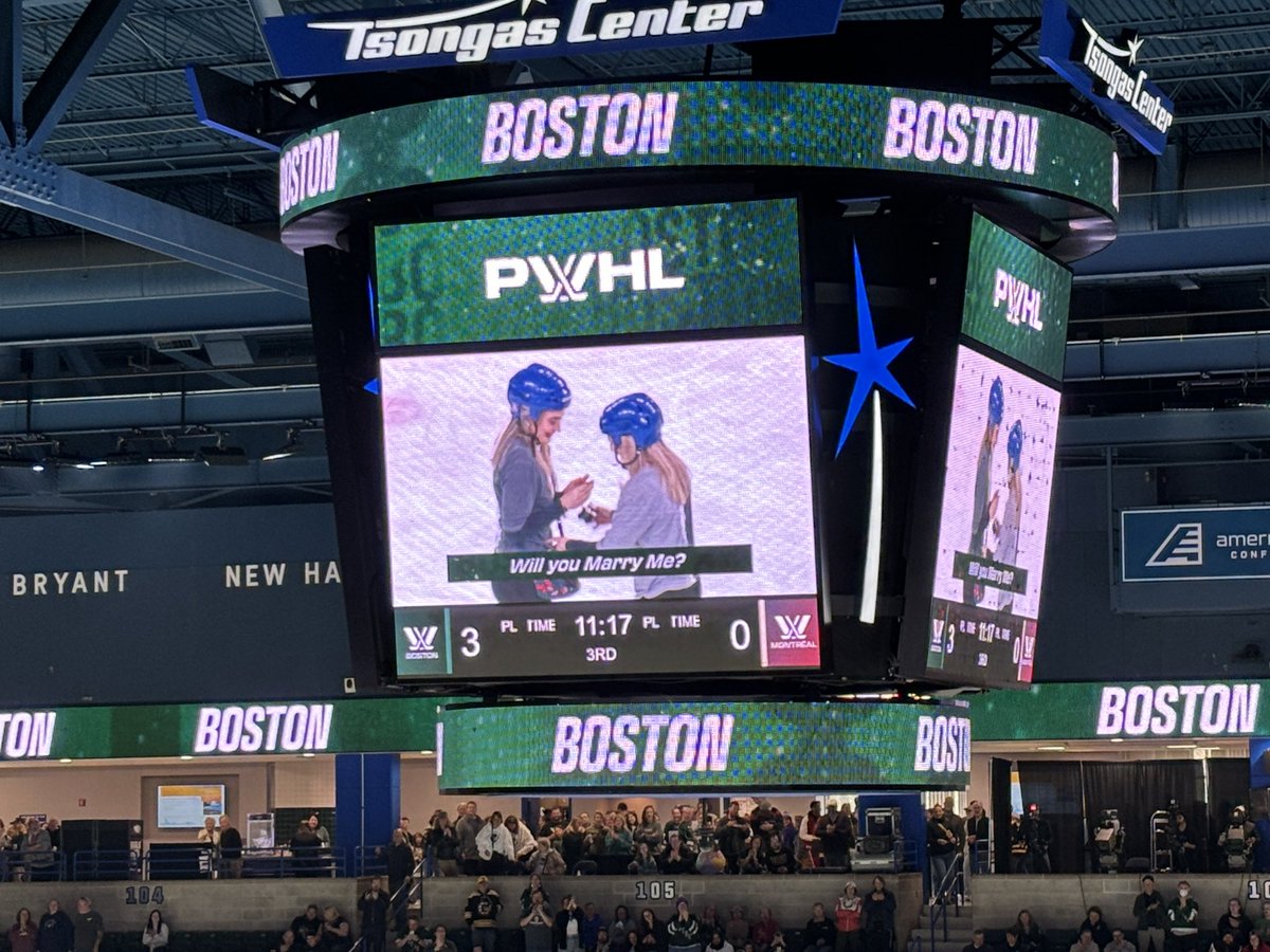 OK this is cute. Both of these girls just proposed to each other on the ice at the PWHL Boston game intermission 🥹