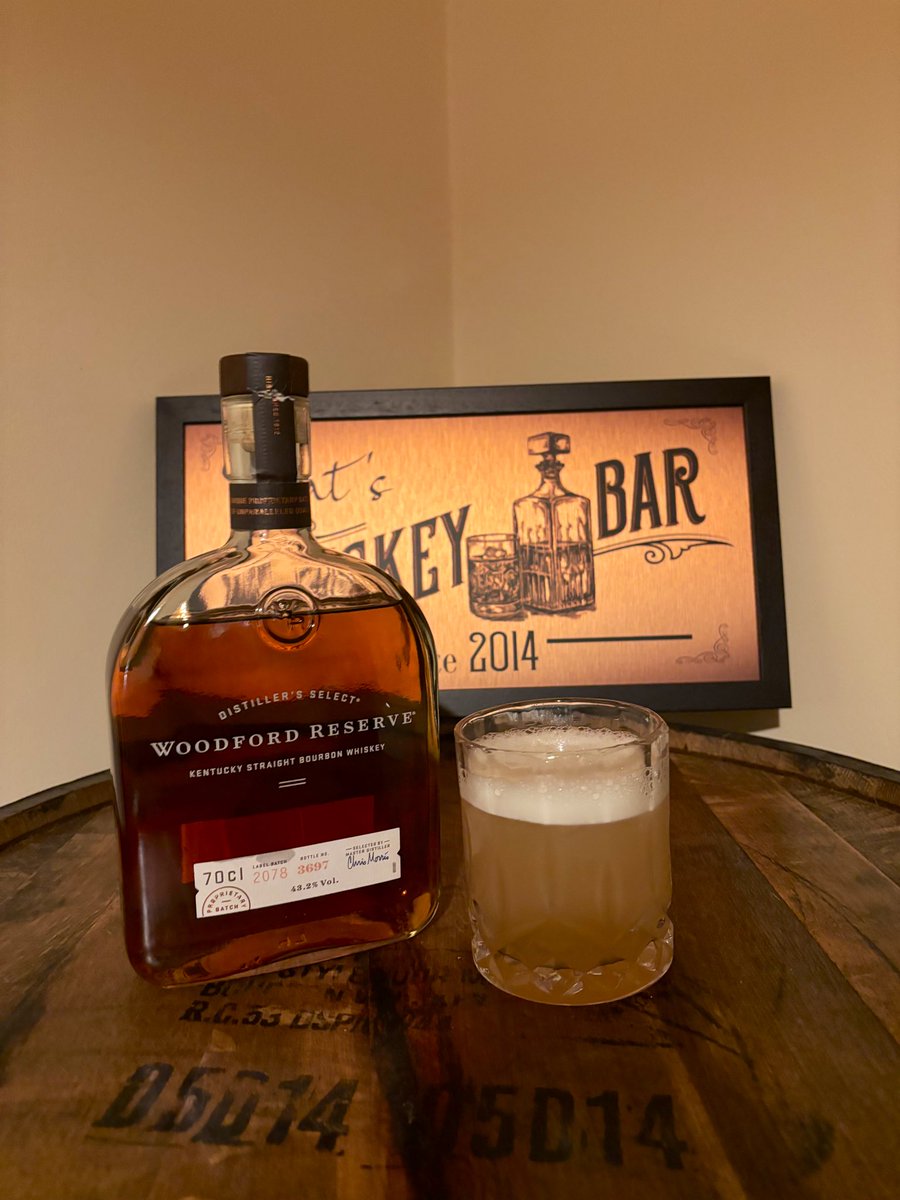 Refreshing whiskey sour tonight with some @WoodfordReserve #SaturdayNightSip