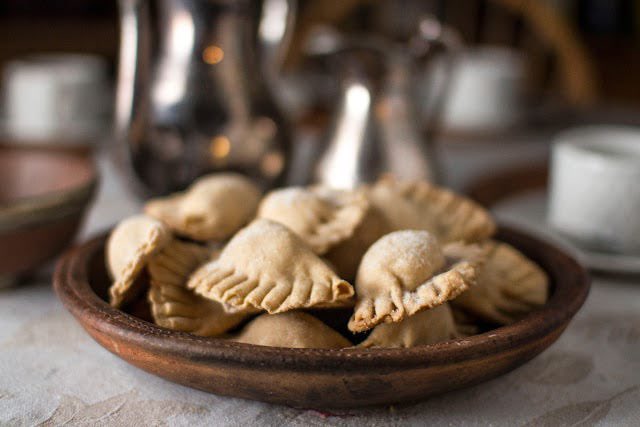Kathy Gori (@kathygori) on Twitter photo Thanks to <a href="/DeliveryRank/">Delivery Rank</a> for giving me an opportunity to talk to them about The Colors of Indian Cooking: kathygori.substack.com/p/heres-where-…
deliveryrank.com/blog/the-color… Thanks to <a href="/DeliveryRank/">Delivery Rank</a> for giving me an opportunity to talk to them about The Colors of Indian Cooking: kathygori.substack.com/p/heres-where-…
deliveryrank.com/blog/the-color…