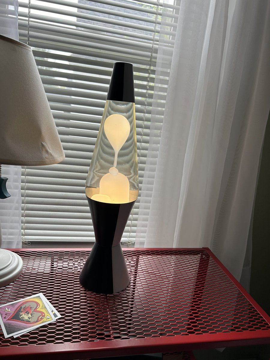my uptight suffocating fiancé: it’s either me or the cum lamp!! you decide !! the cum lamp: