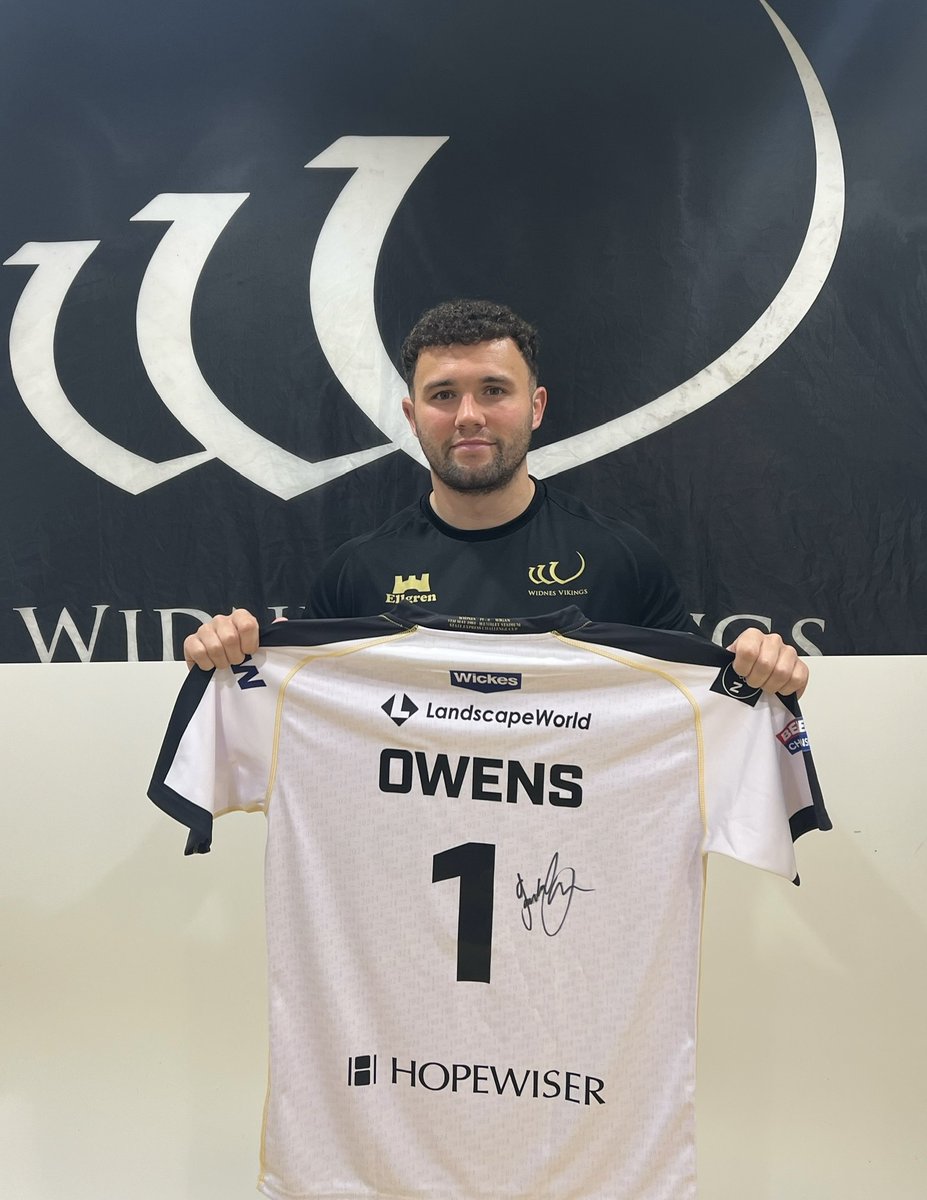 This is your chance to win a 2024 Replica Home Shirt signed by April Player of the Month, Jack Owens! 👇 All you need to do is - Like and re-share this post - Follow @WidnesRL - Tag a friend in the comments Winner to be chosen 13/05/2024 #COYV 🧪 #WeAreWidnes
