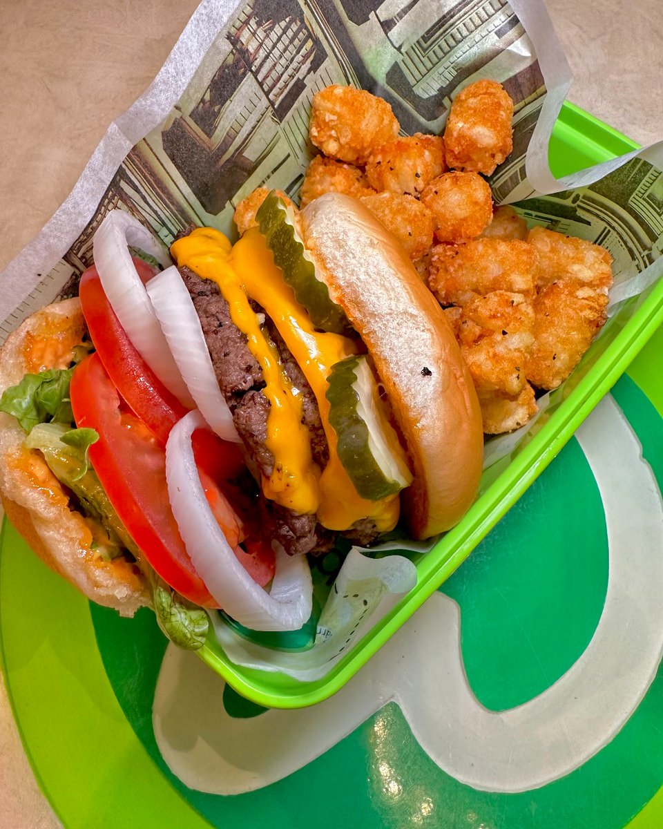 Sometimes one patty is not enough, so why not have two?💚Double up on deliciousness with our Double Decker burger. Only from #WahlburgersatMorongo - because one is never enough!🍔🍟😋 Full menu, link below! bit.ly/3p1o2QZ #morongo #casino #food #wahlburgers
