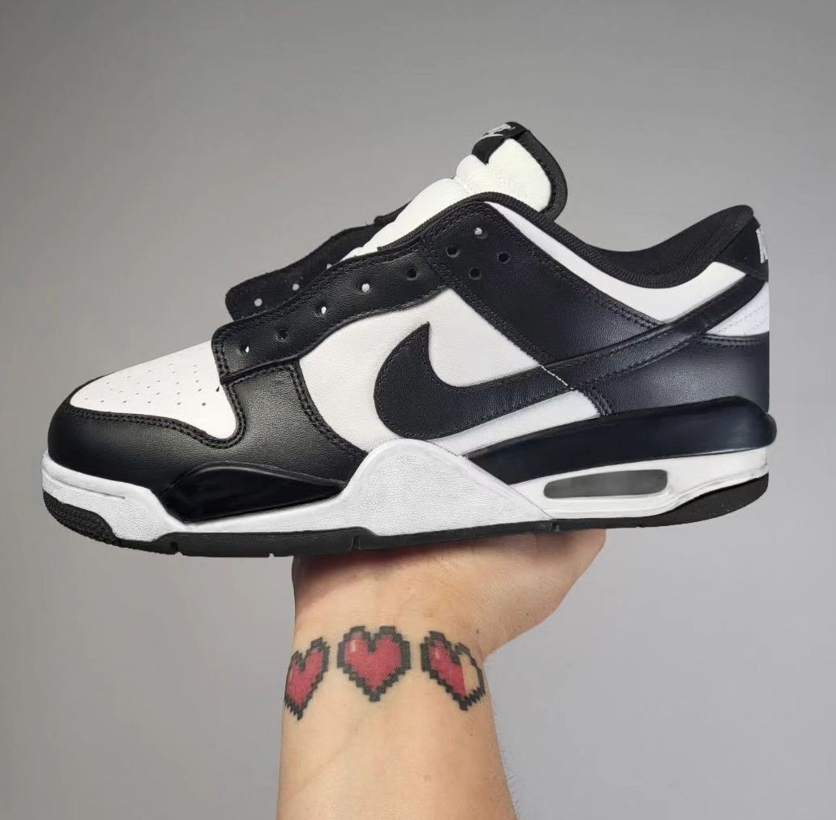 👍 or 👎 on this Air Jordan 4/Nike Dunk Low mashup? 💭