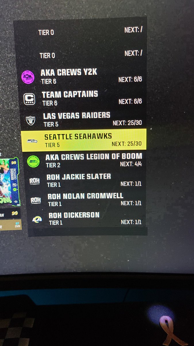 TravisJ41590509's tweet photo. @FerdyHK 25 raiders 25 Seahawks 6 y2k. Running panthers offense and Washington defense. I will also be finding a way to get Ray Lewis into this defense. It's going to be hard to get rid of Hendricks though. https://t.co/YHEjb7WM70