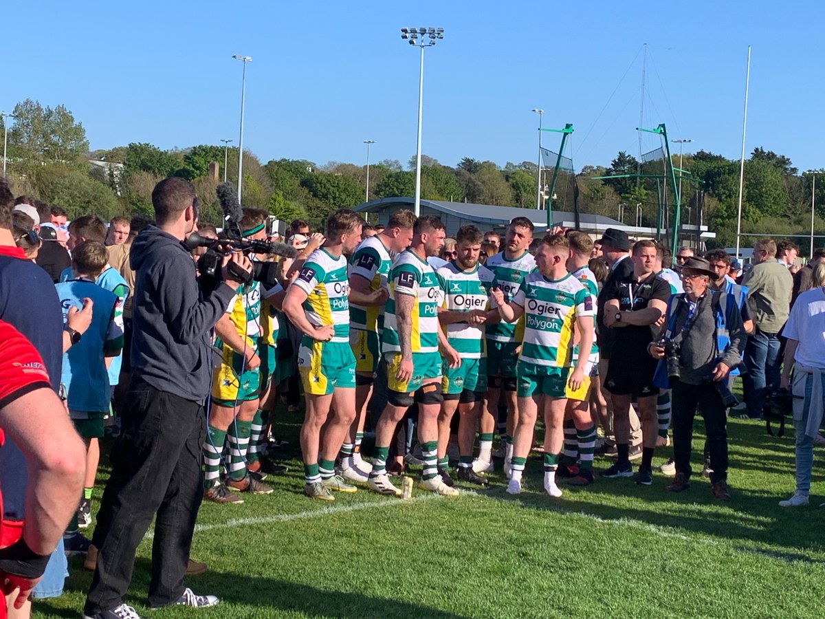 Congrats to Guernsey 🇬🇬 on their Men’s & Women’s Siam 🏆 double in the sunshine on their home turf. We 🇯🇪 claimed the Fallaize thrillingly by 24-29 but relinquished the Nash (Vets) Cup in 1st game of day. A great day of CI rugby 🇬🇬🇯🇪🏉 & we’ll go again next May 👊