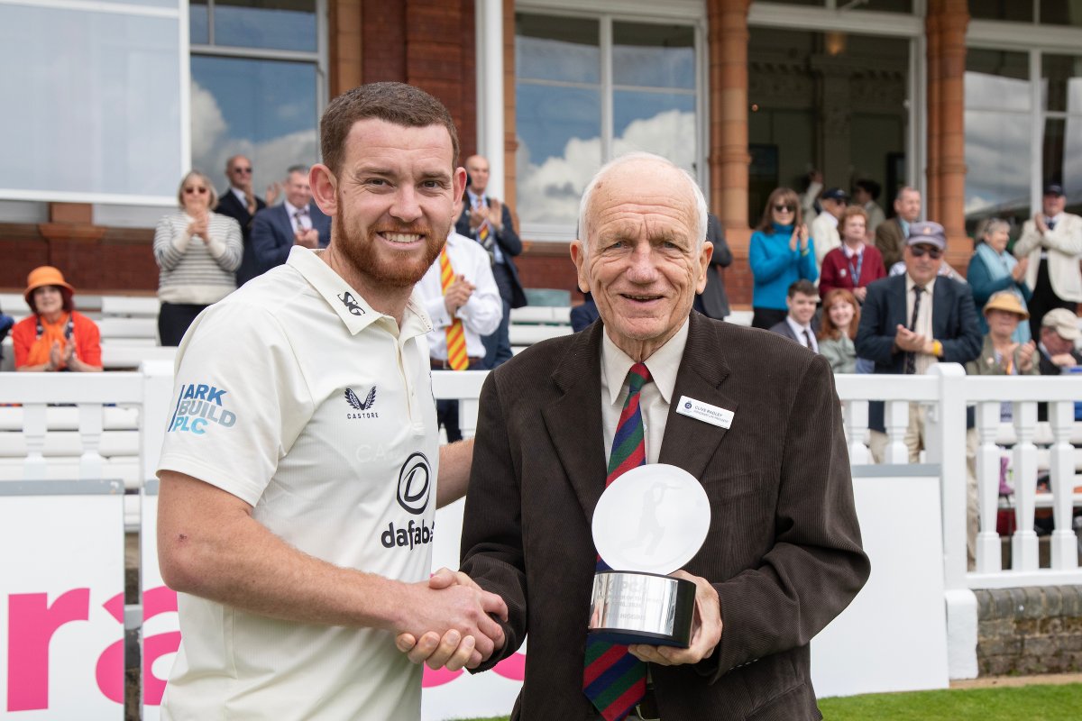 At lunchtime today, Ryan Higgins was presented with his @PCA Player of the Month Award for April by Middlesex legend and Life Vice President, Clive Radley. Congratulations, Higgo 👏 #OneMiddlesex