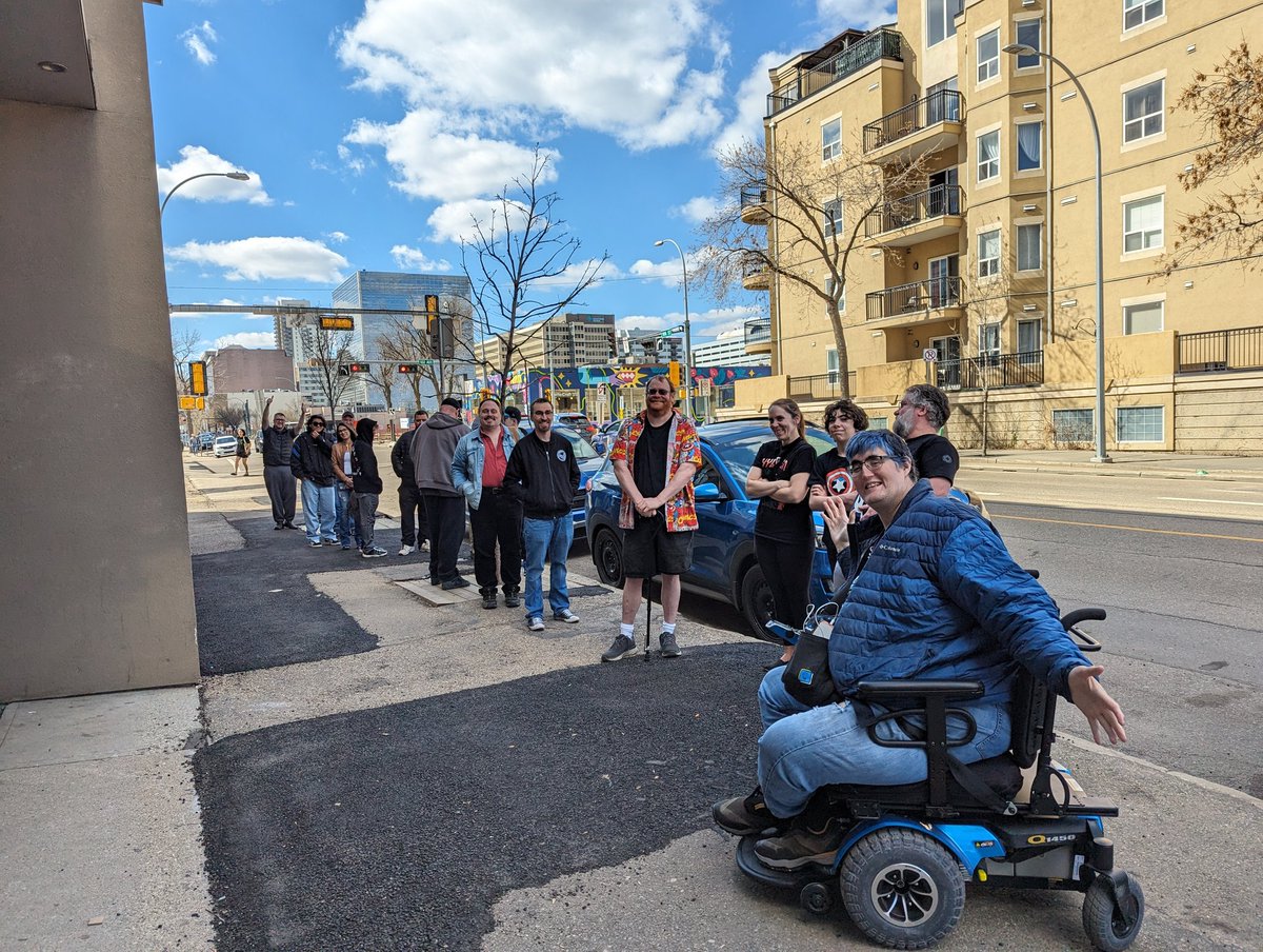 Good morning to our #FCBD2024 crowd!! 
We are here and ready to see all of your gorgeous faces!
#yegdowntown