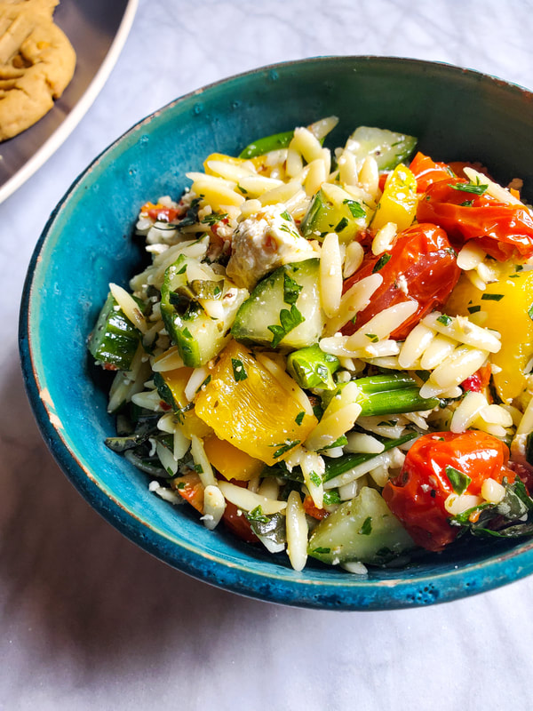 Salad Saturdays <3 Burrata Panzanella thehappyveg.ca/recipes/burrat… Horiatiki Salad thehappyveg.ca/recipes/horiat… Smashed Chickpea Salad Sams thehappyveg.ca/recipes/smashe… Orzo Veggie Salad thehappyveg.ca/recipes/orzo-v… #Vegetarian #Salad #goodeats #SpringVibes #happyvegrecipes