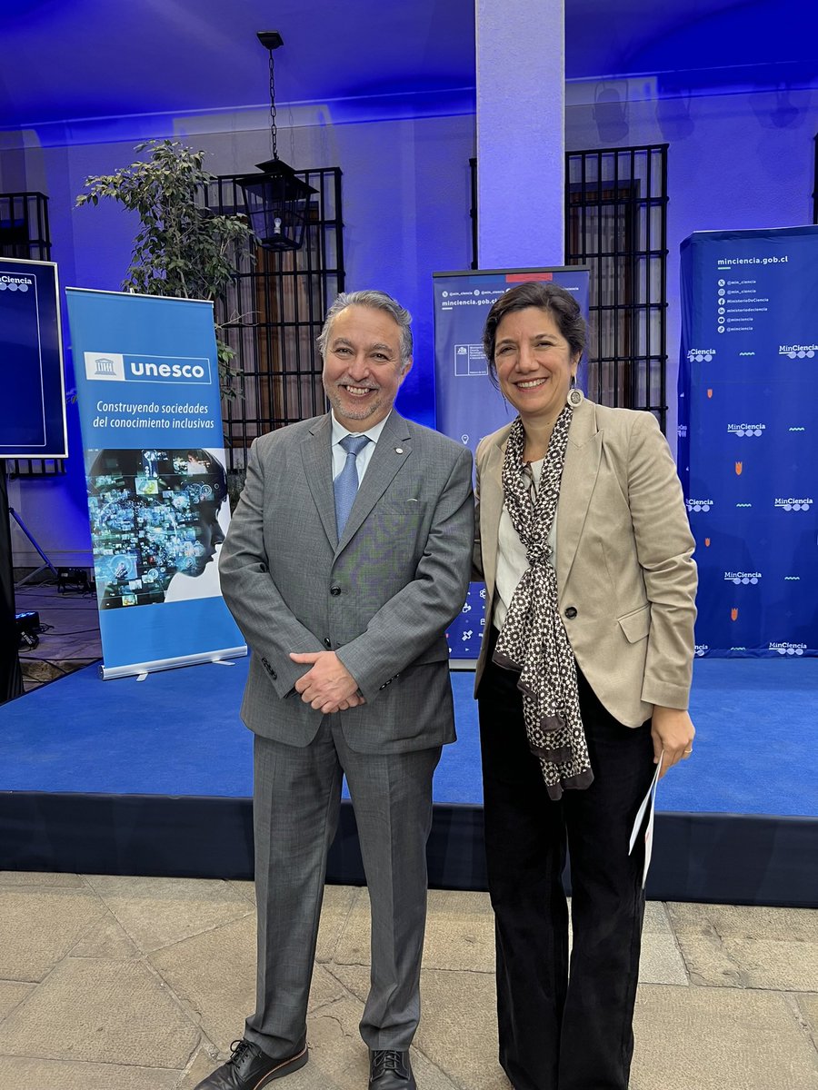 We proudly celebrate that UNESCO ‘s work impacts AI policies and laws. At the forefront, Chile presented its AI policy update and an AI law based on the @UNESCO RAM report developed under the inspiring leadership of @gabramos. Thank you @aisen_ministra for promoting ethical AI.