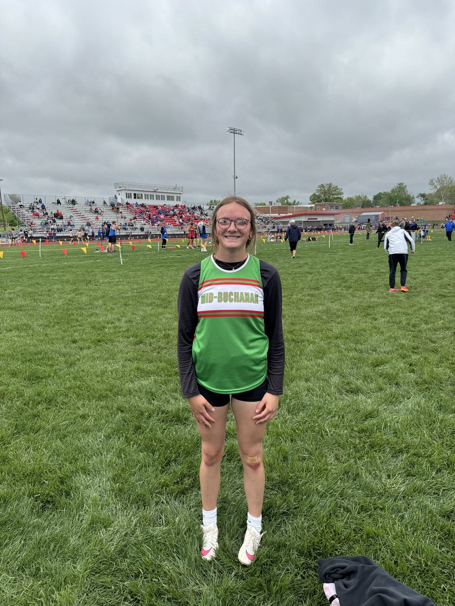 MidBuchTrack's tweet image. Dru Pearson places 3rd in the 100 with a 13.26 and qualifies for Sectionals next week!
 #TrustTheProcess