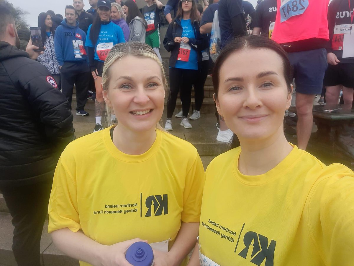 Let’s give a resounding cheer to the teams adorned in yellow #LightingtheWay for our charity at Belfast City Marathon tomorrow 💙🕯️💛