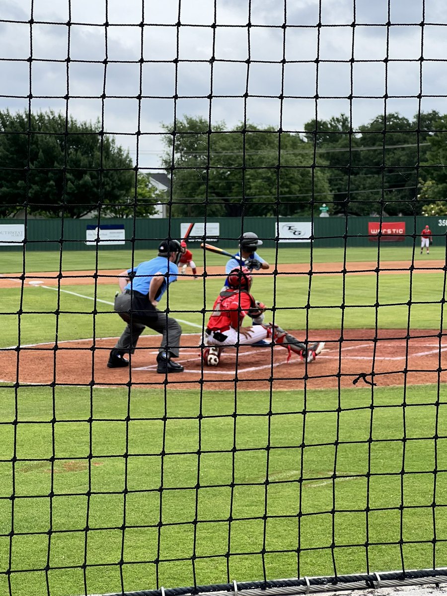 Hillcrest hosting Seagoville in game 2 of the Bi-District playoffs at beautiful Panther Field!! @crestbaseball_ @Hillcrest_ATH @GoBigBlueAth @dallasschools @DallasISDMedia @DISDespanol