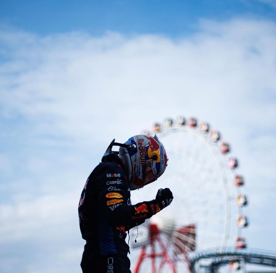 MatchupOff's tweet photo. 🏎️ - F1 Sprint Miami 

🥇MAX VERSTAPPEN 🇳🇱REMPORTE LA SPRINT À MIAMI !🔥

Il devance 🥈Charles Leclerc 🇲🇨 et son coéquipier 🥉Sergio Pérez 🇲🇽

🇫🇷 Nos Français, Pierre Gasly 11ème et Esteban Ocon 17ème!

A noter l’honorable 4ème place de Daniel Ricciardo 🇦🇺

#F1Sprint #MiamiGP #F1 https://t.co/PElZaAFMjB