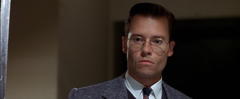 Guy Pearce is Terrific in L.A. CONFIDENTIAL