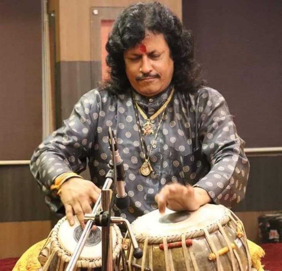 Wishing a very Happy & Melodious B'day to the renowned Tabla maestro of the Banaras Gharana Pt. #KalinathMishra ji. 💐 May you be blessed with a long, healthy, melodious life & continue to touch the lives of thousands of KANSENs through your divine music.