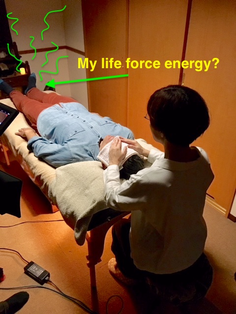 @DocMCohen @Fujikatsan @HPE_OHT @ONThealth @jonathanstea @carlyweeks @WendyGlauser @CFPC_e @OntariosDoctors @StanKutcher @ScienceUpFirst @nicktsergas Reiki = scientifically preposterous.

Balancing your life force energy? Me with a Reiki Master in Kyoto. It was relaxing! 😴 But #StinkyFeet.