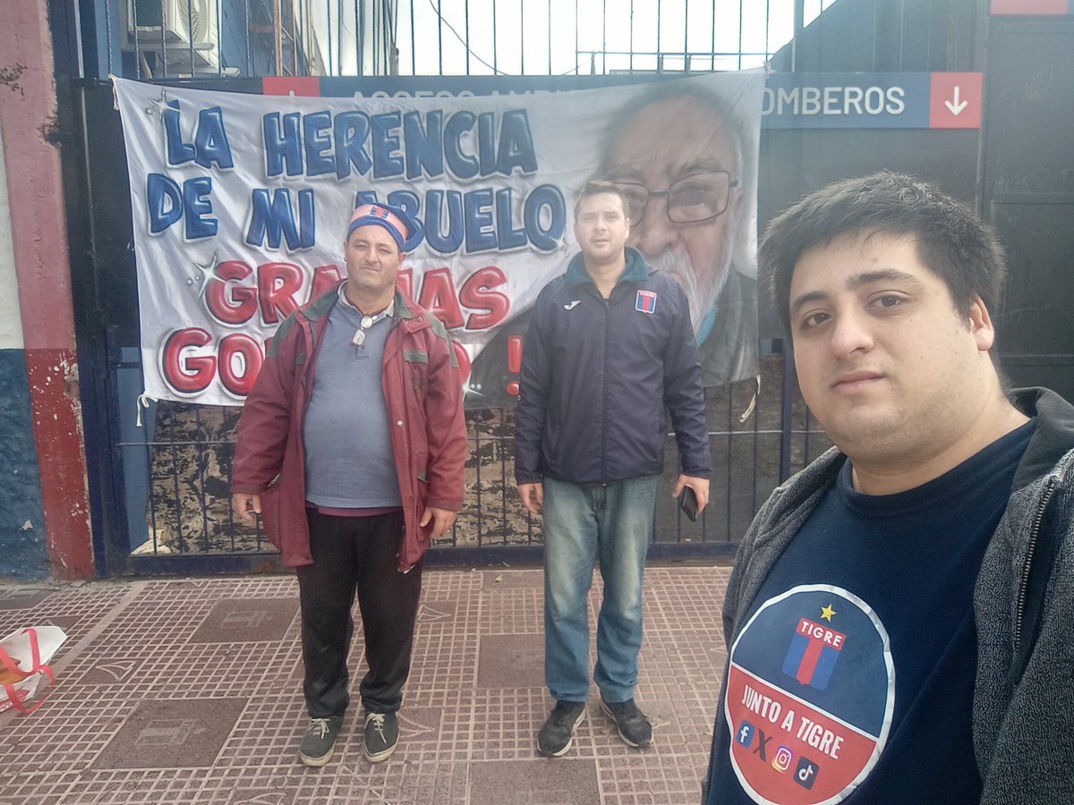 Junto a Tigre despidió a su abuelo, en el estadio y con la familia cómo él había pedido.

#ClubAtléticoTigre