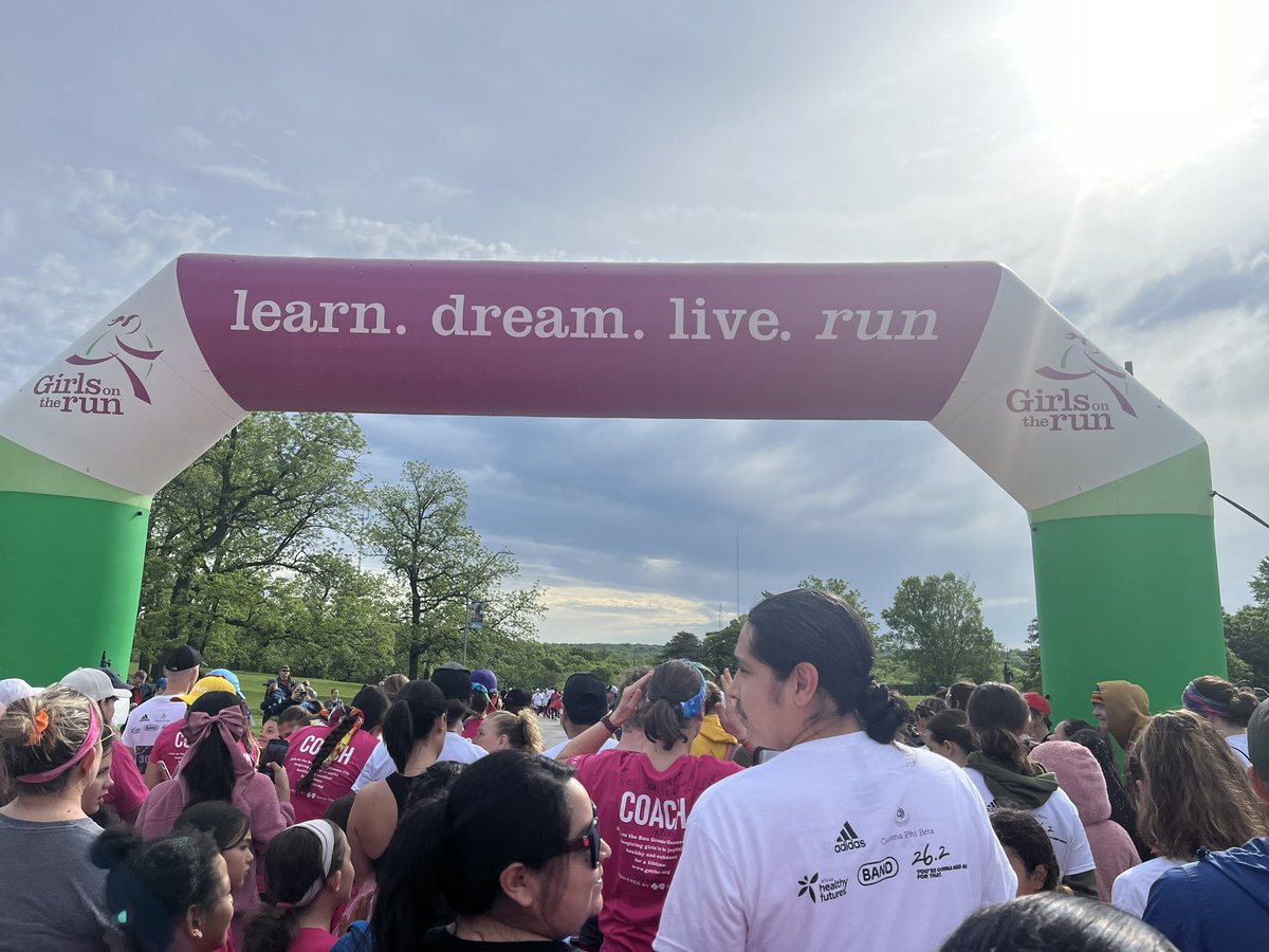 PeggyEverist tweet media