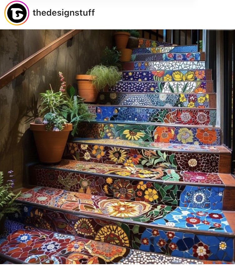 .
.      gorgeous mosaic staircase ✨💕