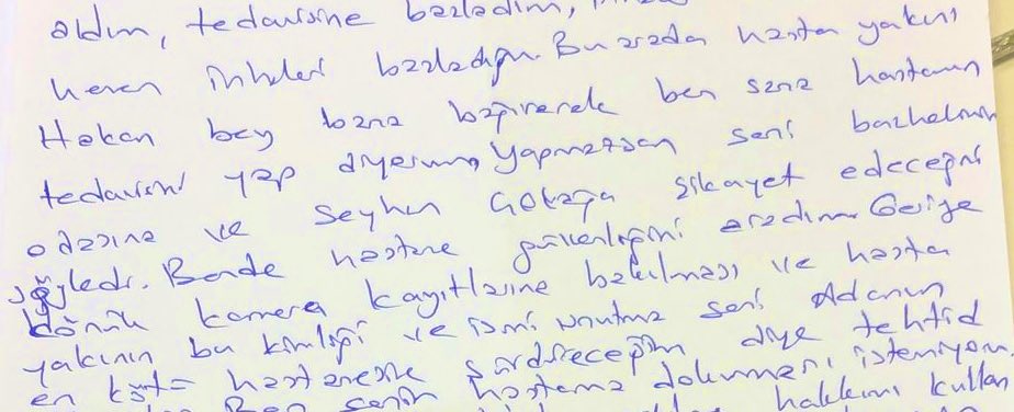 Adana Şehir Hastanesinde çalışan Ebe’ye ELİNE KREM sürüyor, hasta yakını geldiğinde HAZIROLA geçmiyor diye UYARI cezası verilmiştir. 
Hakaret eden, tehdit eden hasta yakını hakkında hiçbir işlem tahsis etmemiş idare üstüne üstlük meslektaşımıza siyasi bir iradeyle ceza vermiştir